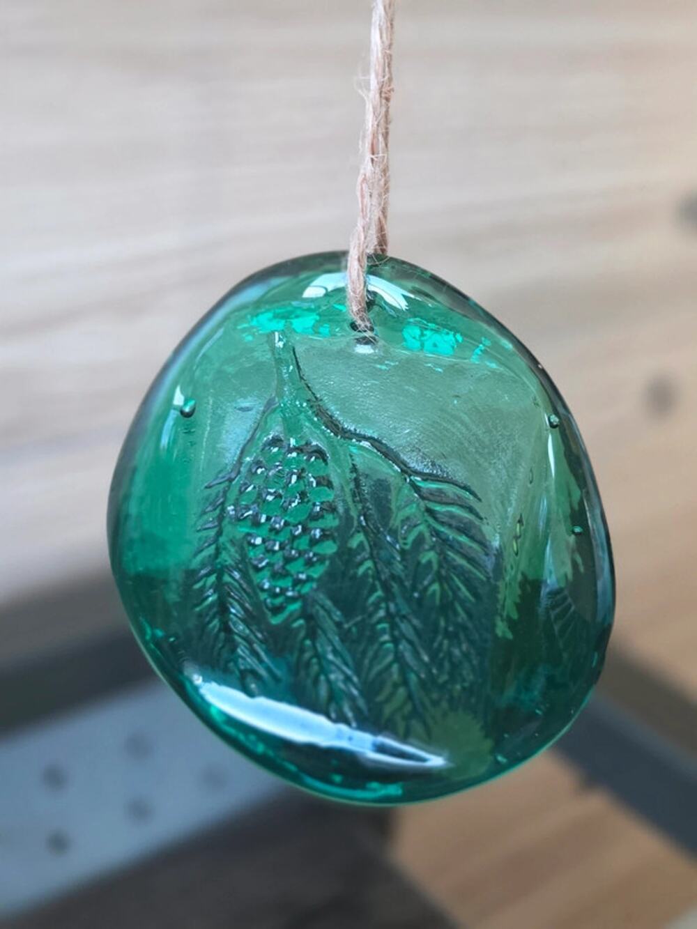 Vintage Green Pressed Art Glass Pinecone Suncatcher Ornament